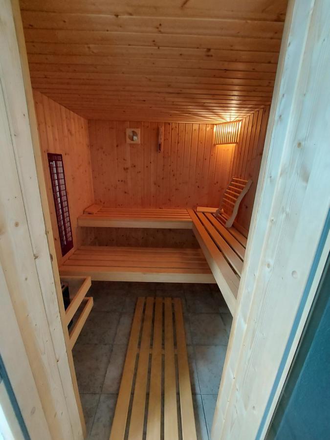 Ferienwohnung Uhlenbusch Paradise Фризойте Екстериор снимка