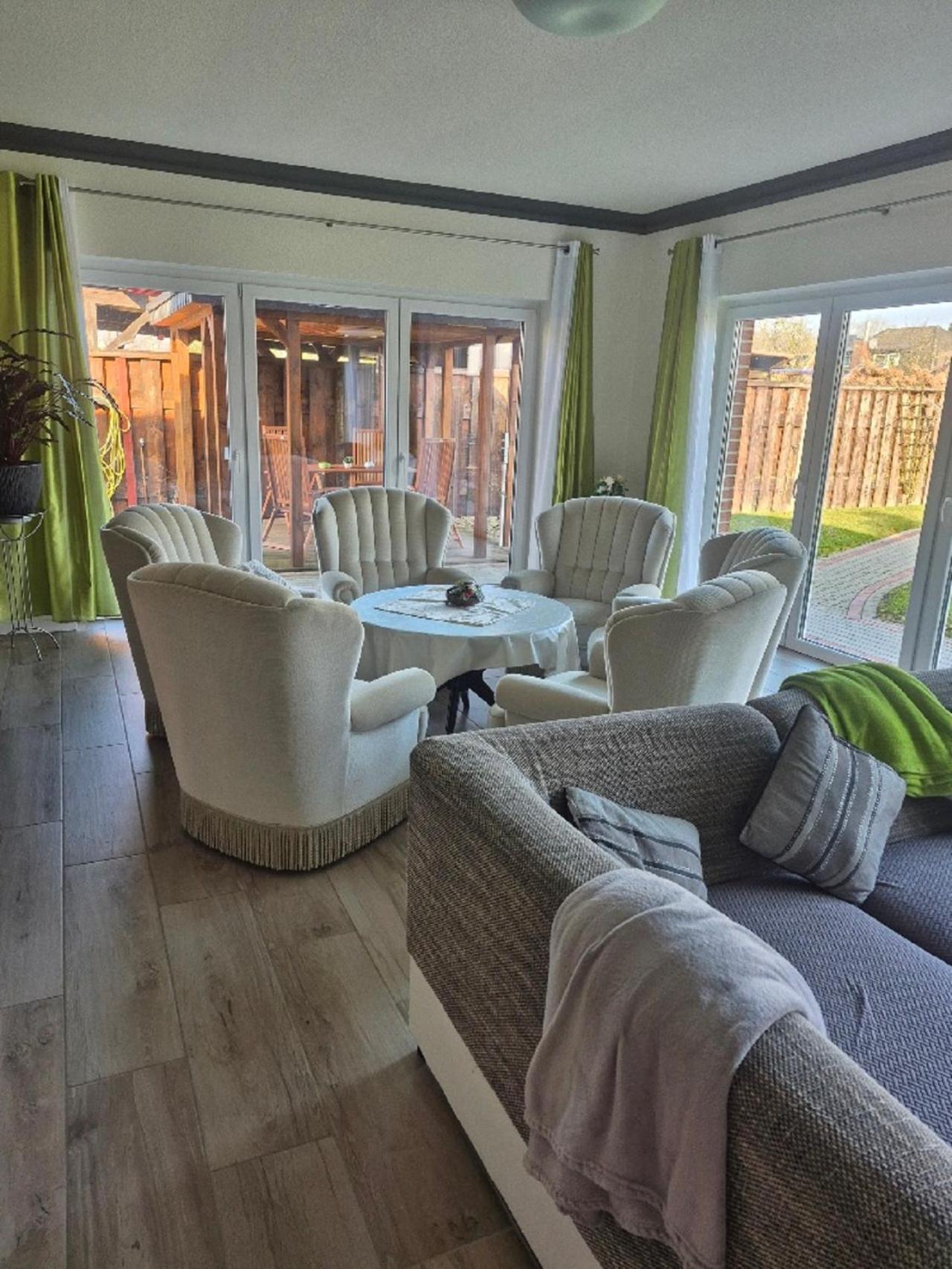 Ferienwohnung Uhlenbusch Paradise Фризойте Екстериор снимка
