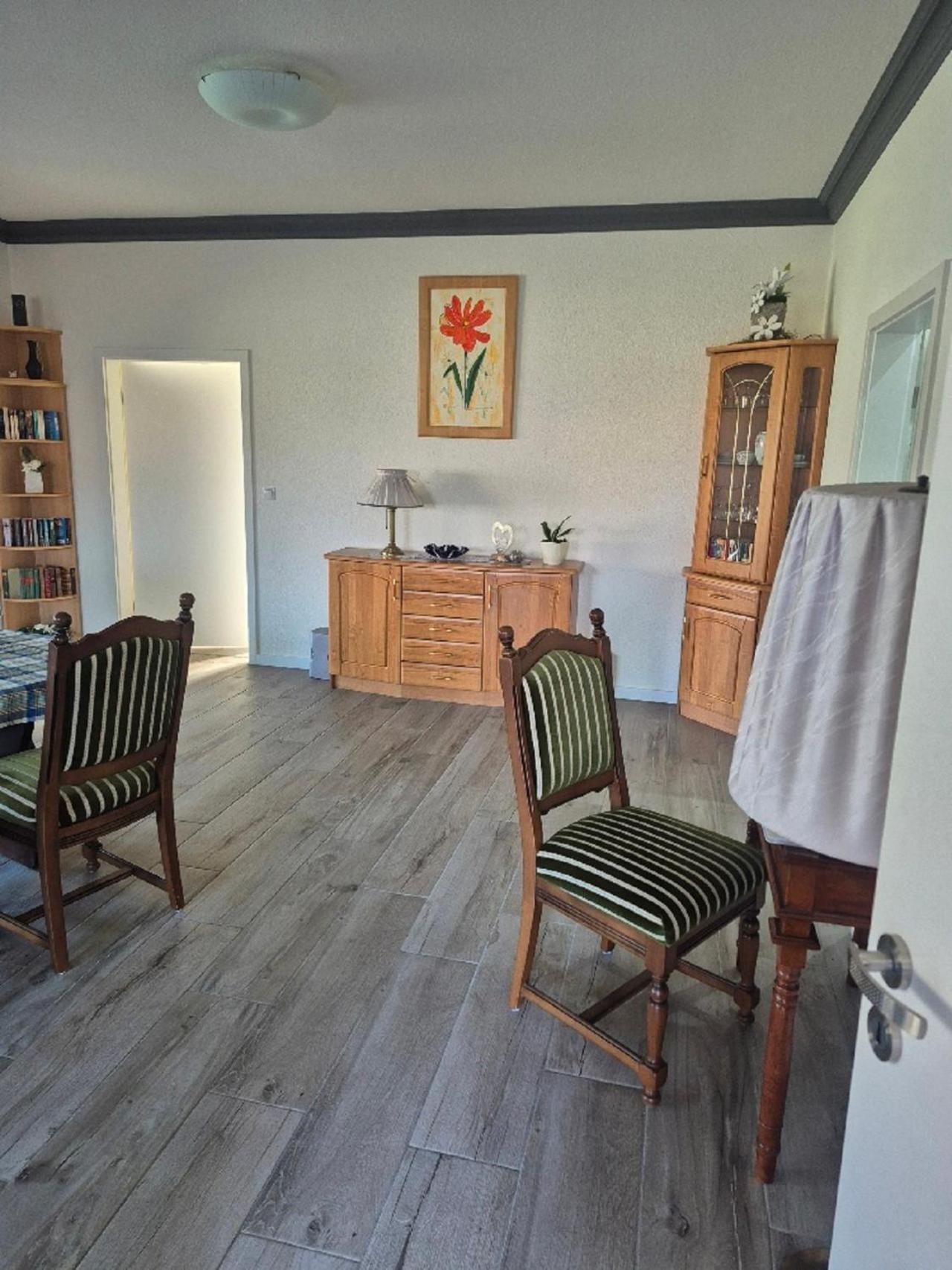 Ferienwohnung Uhlenbusch Paradise Фризойте Екстериор снимка